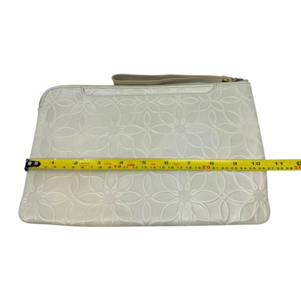 Wayfare Embossed Magnolia Wristlet By Hobo Intl, Size: Large Online Sale