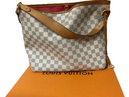 Handbag Luxury Designer By Louis Vuitton, Size: Medium For Sale