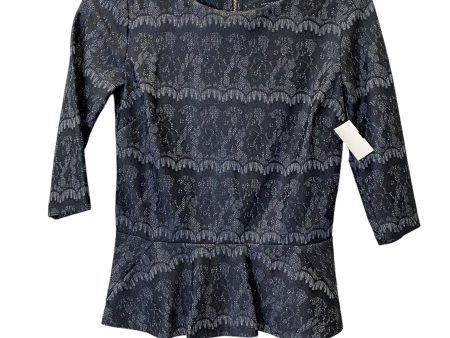 Top 3 4 Sleeve By Ann Taylor In Grey, Size: Xs Sale