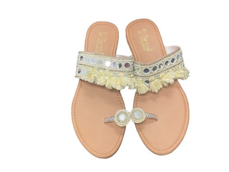 White Sandals Flats Cmc, Size 11 Online