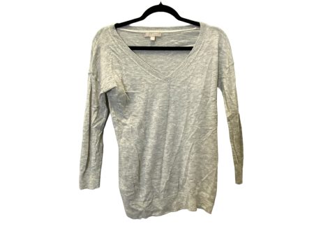 Sweater By Banana Republic In Grey, Size: Xs Hot on Sale